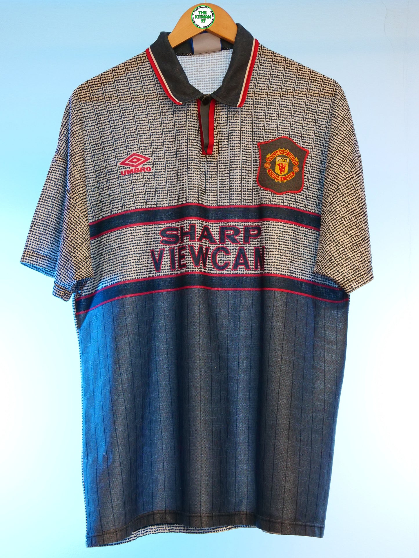 Manchester United 1995/1996 Away Shirt (XL)
