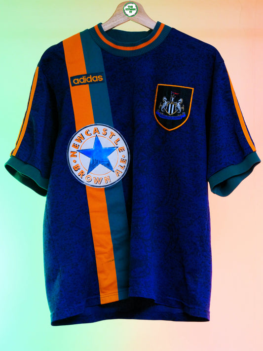 Newcastle United 1997/1998 Away Shirt (#9 Shearer) (M)