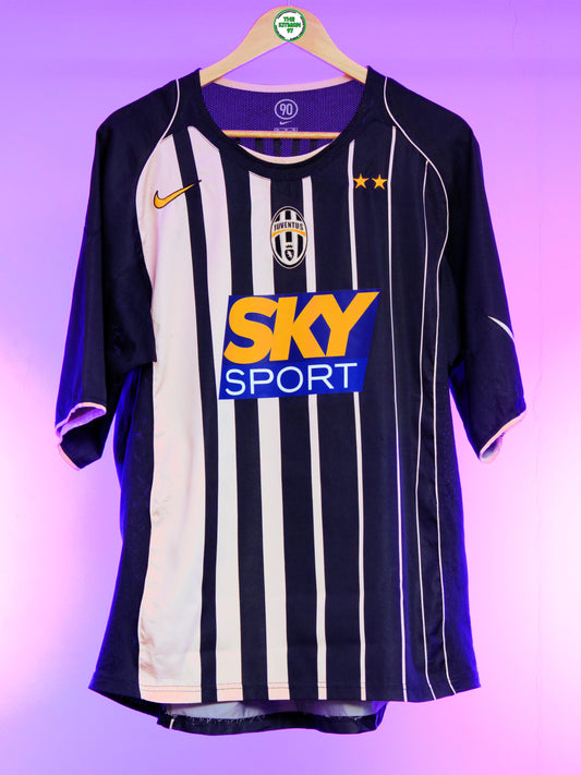 Juventus 2004/2005 Away Shirt (#9 Ibrahimovic) (XL)