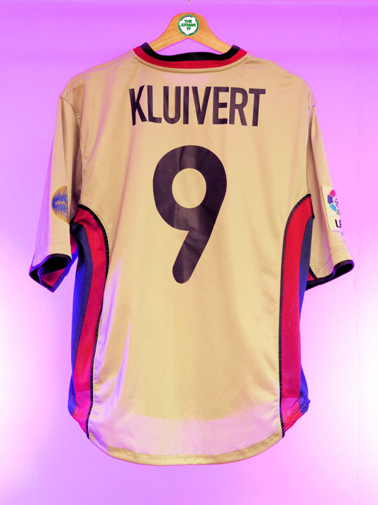 Barcelona 1999/2000 Away Shirt (#9 Kluivert) (M)