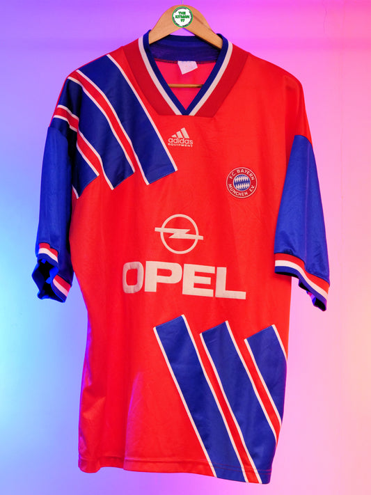 Bayern München 1995/1997 Home Shirt (XL)