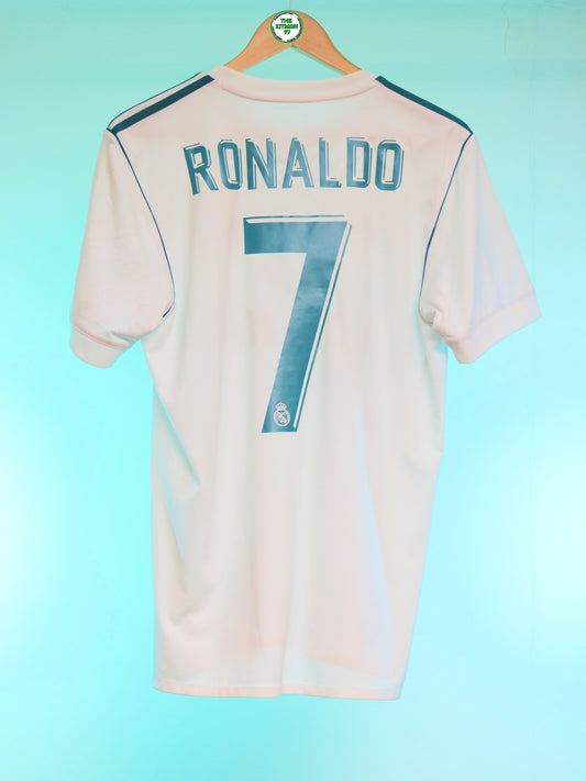Real Madrid 2017/2018 Home Shirt (#7 Ronaldo) (M)