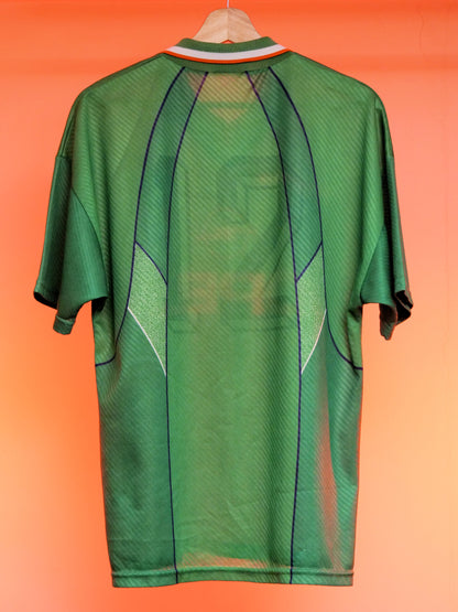 Irleland 1994/1995 Home Shirt (M)