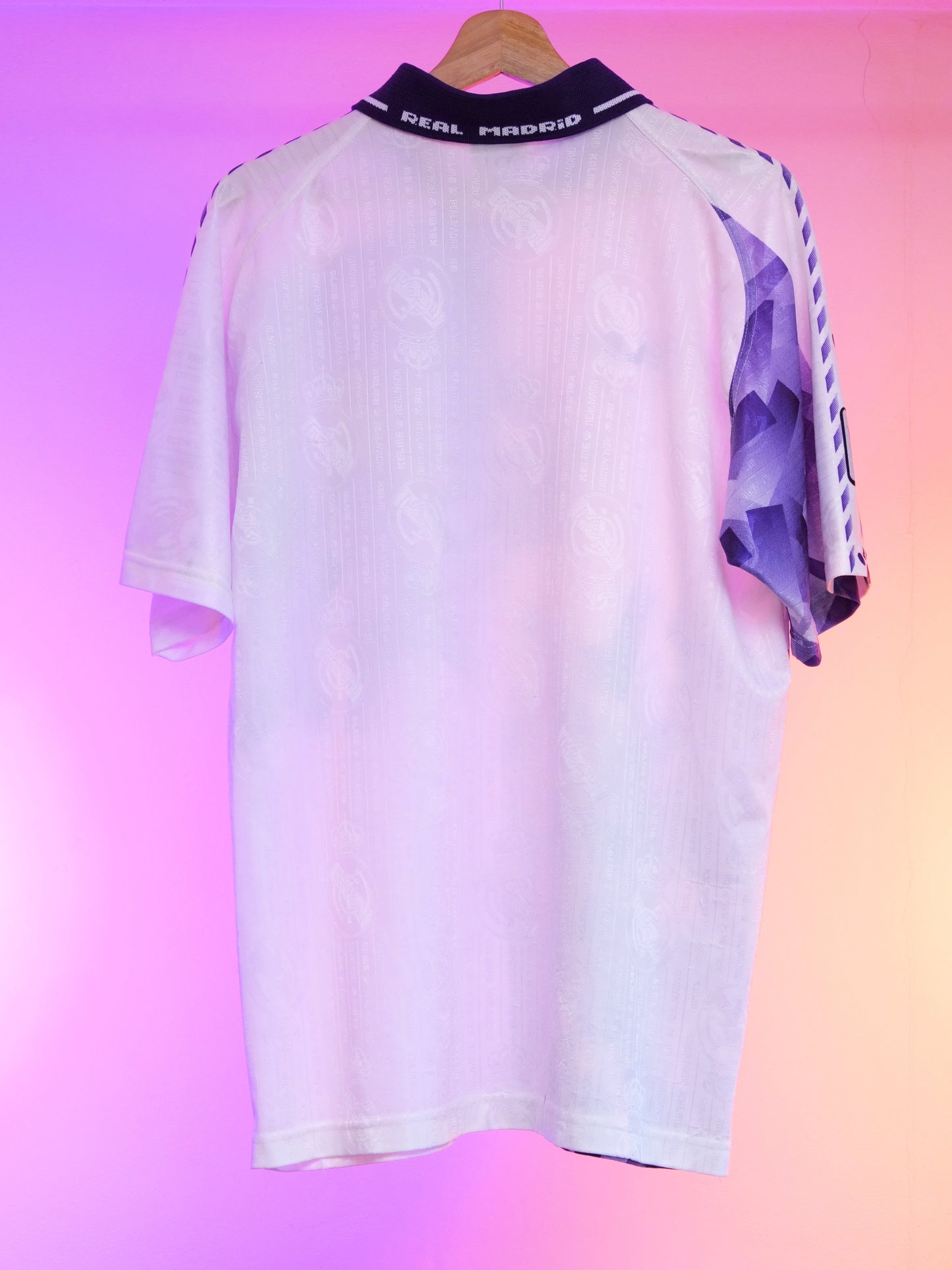 Real Madrid 1996/1997 Third Shirt (L) (Hole in the back)
