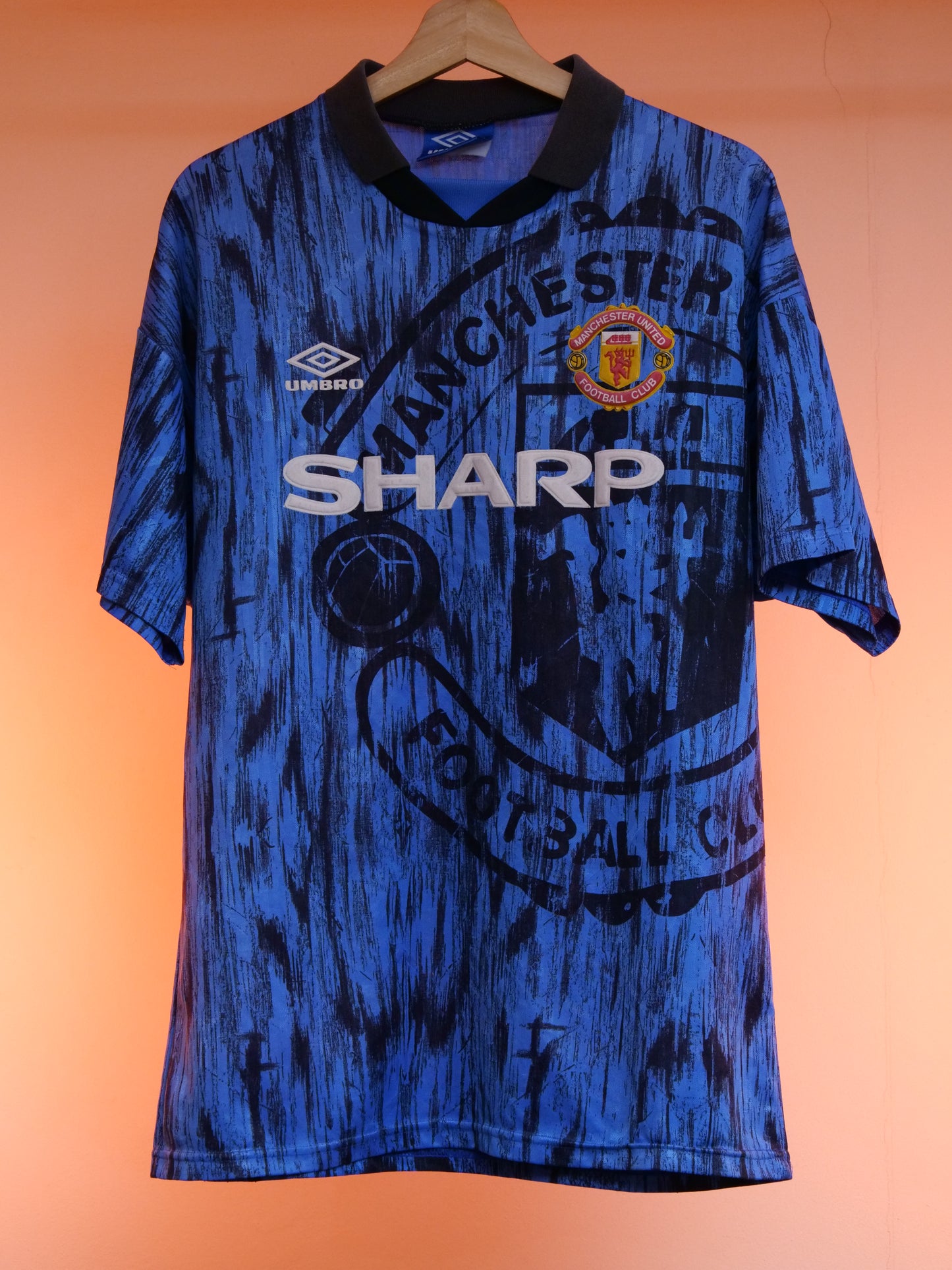 Manchester United 1992/1993 Away Shirt (L)