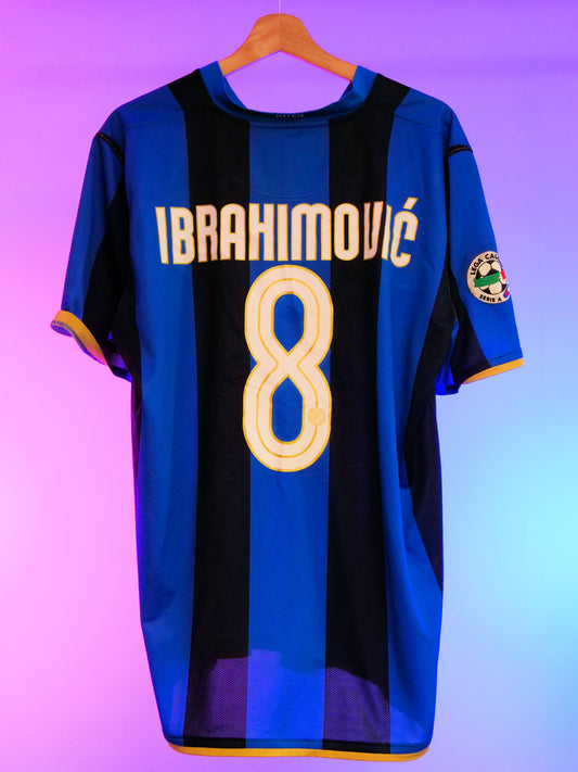 Inter Milan 2008/2009 Home Shirt (#8 Ibrahimovic) (XL)