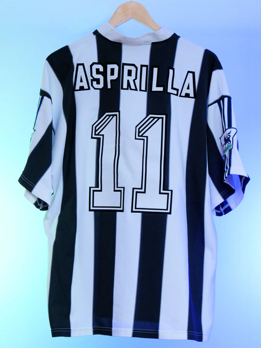 Newcastle United 1995/1997 Home Shirt (#11 Asprilla) (XL)