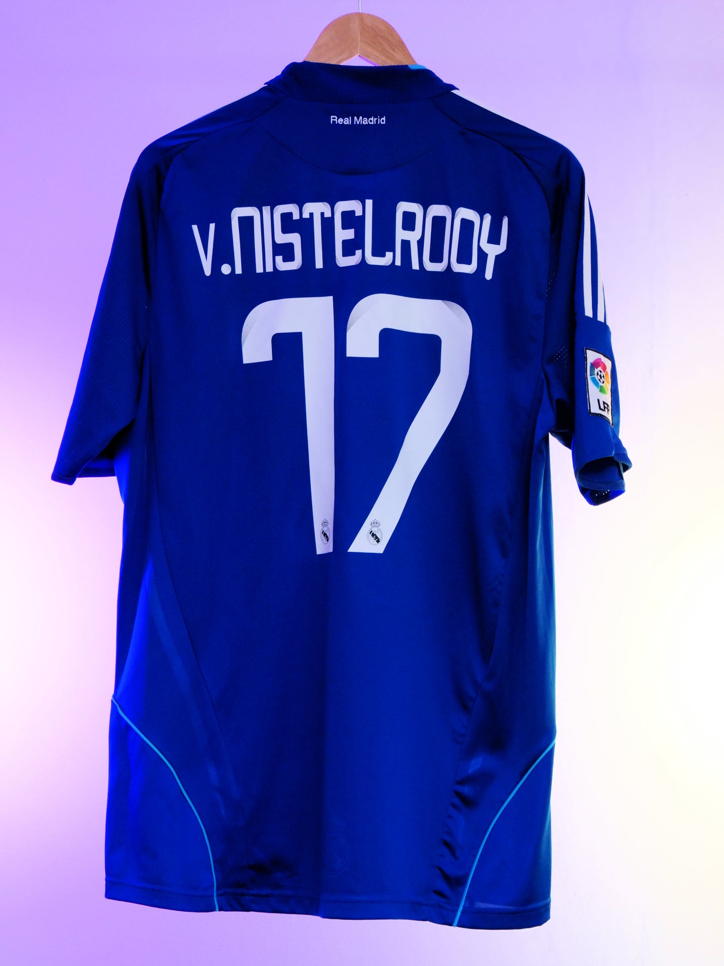Real Madrid 2008/2009 Away Shirt (#17 Van Nistelrooy) (L)