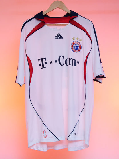 Bayern München 2006/2007 Away Shirt (#10 Makaay) (XXL)