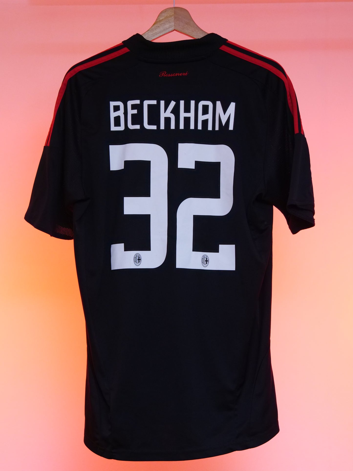 AC Milan 2008/2009 Third Shirt (#32 Beckham) (M)