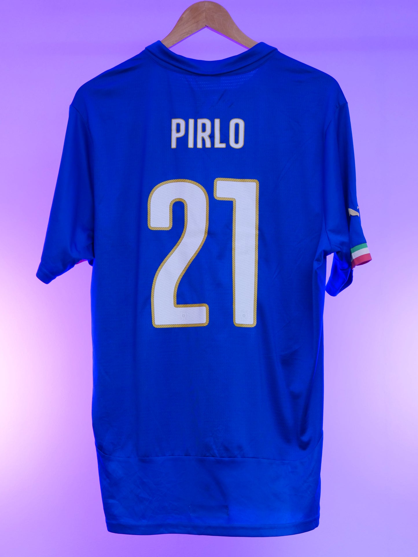 Italy 2014 Home Shirt (#21 Pirlo) (L/XL)