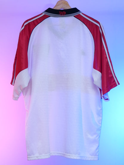 Stuttgart 1997/1999 Home Shirt (XL)