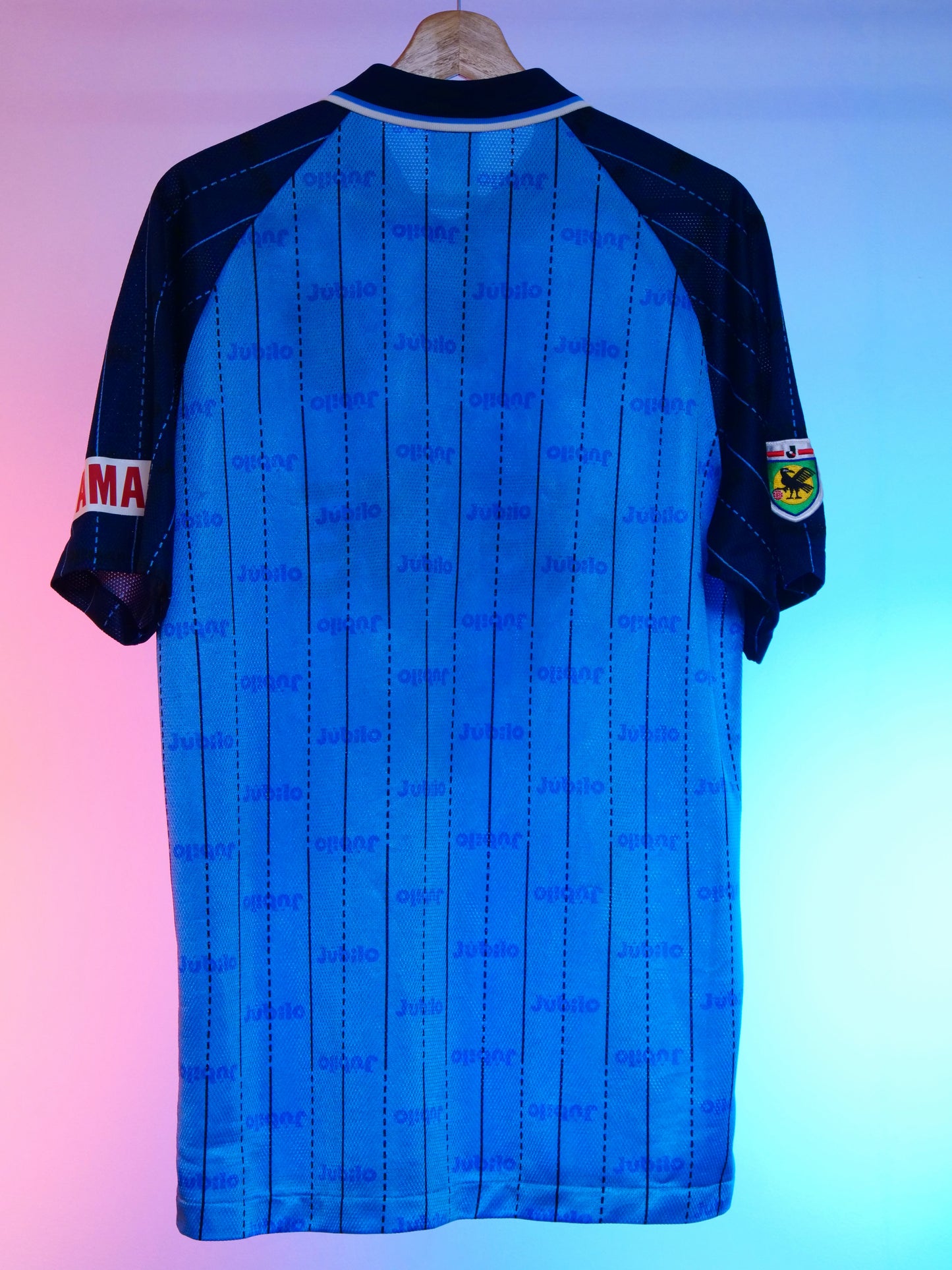 Júbilo Iwata 1998/1999 Home Shirt (M)