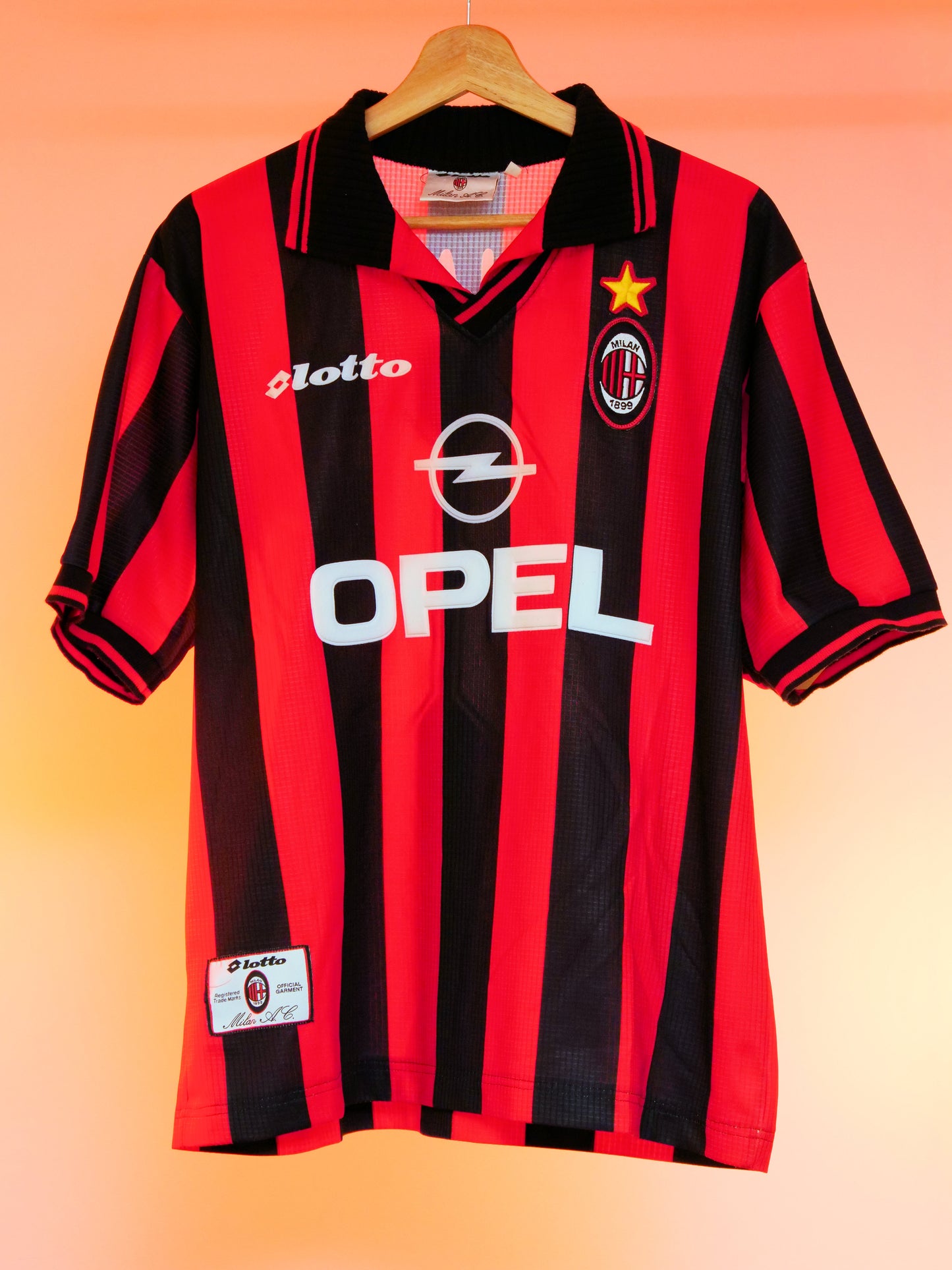 AC Milan 1997/1998 Home Shirt (#30 Leonardo) (L)