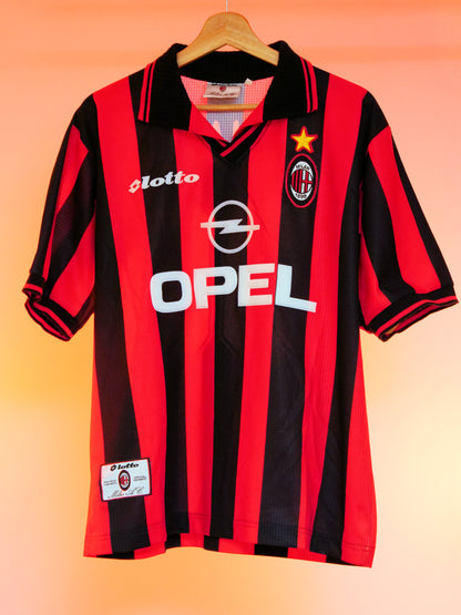AC Milan 1997/1998 Home Shirt (#30 Leonardo) (L)