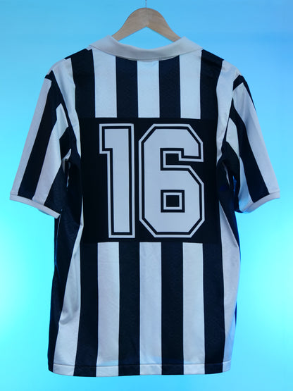 Juventus 1992/1994 Home Shirt (L)
