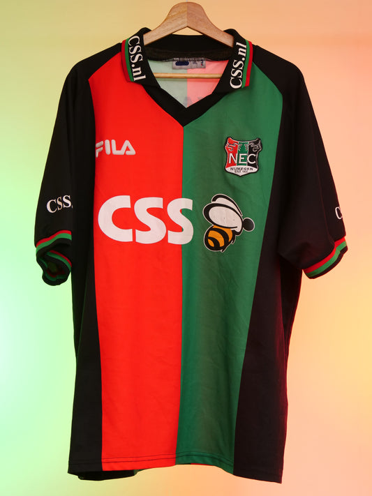 NEC Nijmegen 2001/2002 Home Shirt (XXL)