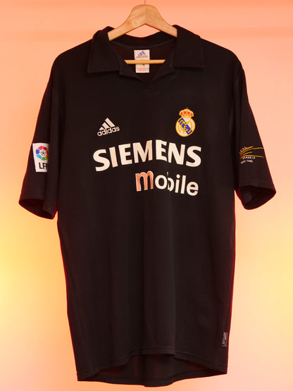 Real Madrid 2002/2003 Away Shirt (M)