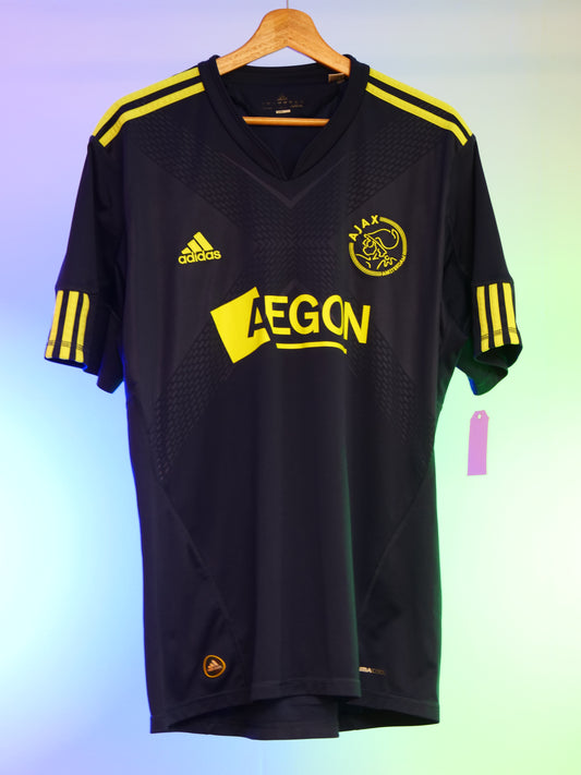 Ajax 2010/2011 Away Shirt (#16 Suárez) (L)