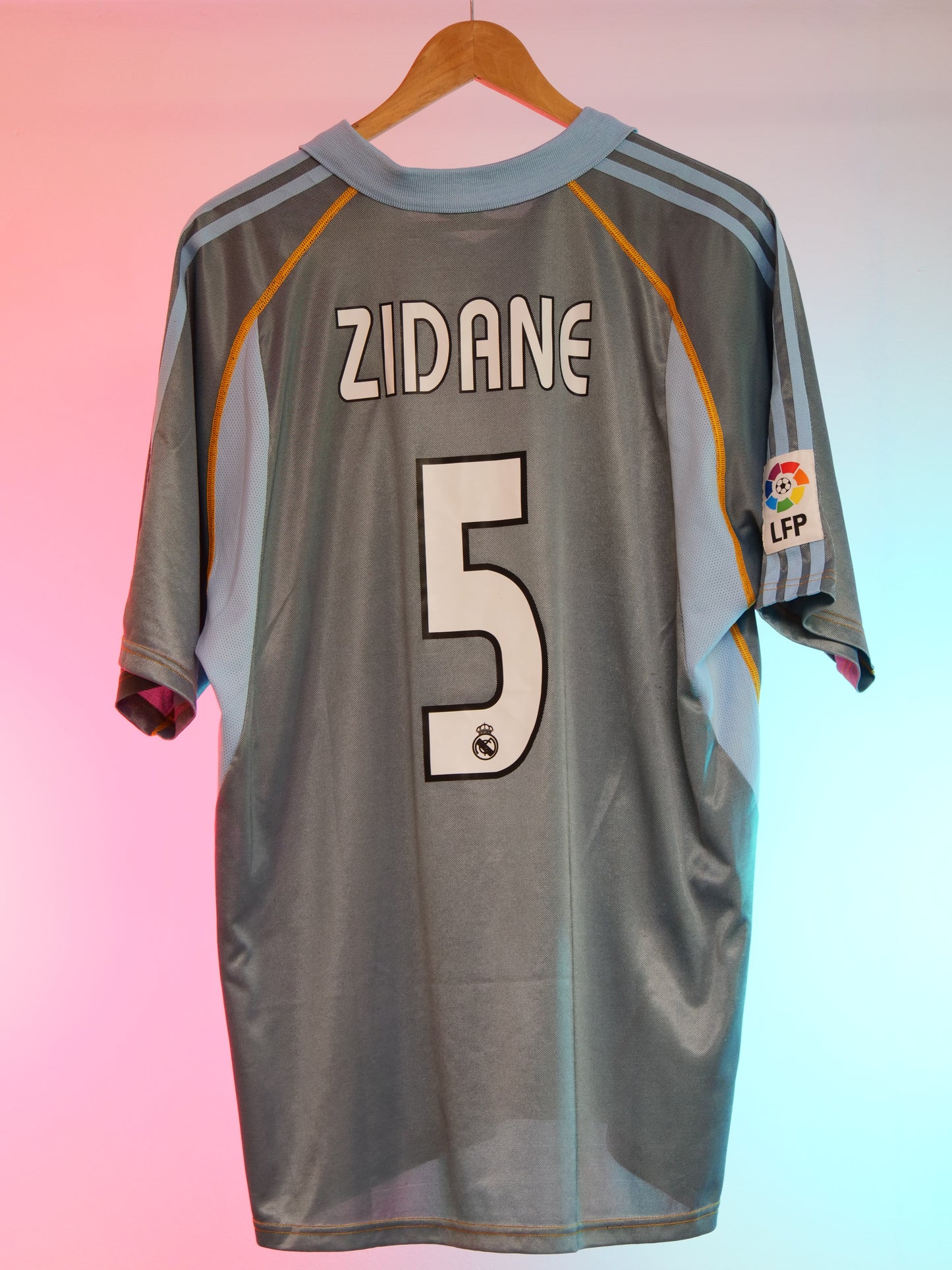 Real Madrid 2003/2004 Third Shirt (#5 Zidane) (L)