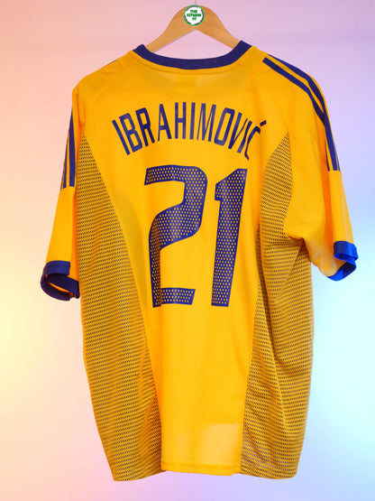 Sweden 2002 Home Shirt (#21 Ibrahimovic) (XL)