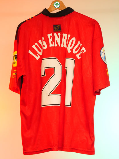 Spain 1996/1998 Home Shirt (#21 Luis Enrique) (L)