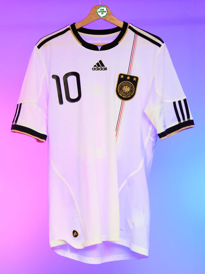 Germany 2010 Home Shirt (#10 Poldolski) (M)