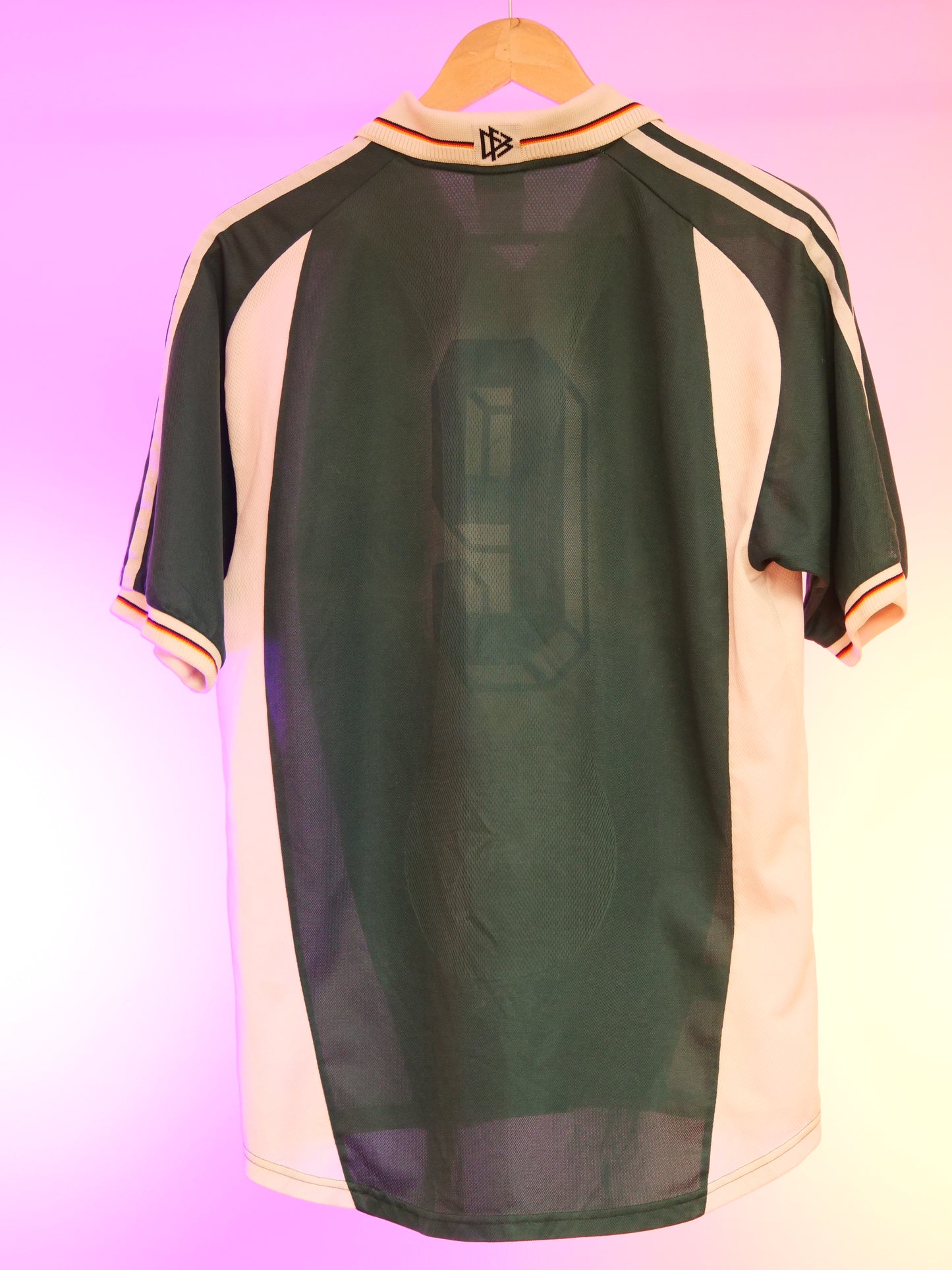 Germany 2000 Away Shirt (M)