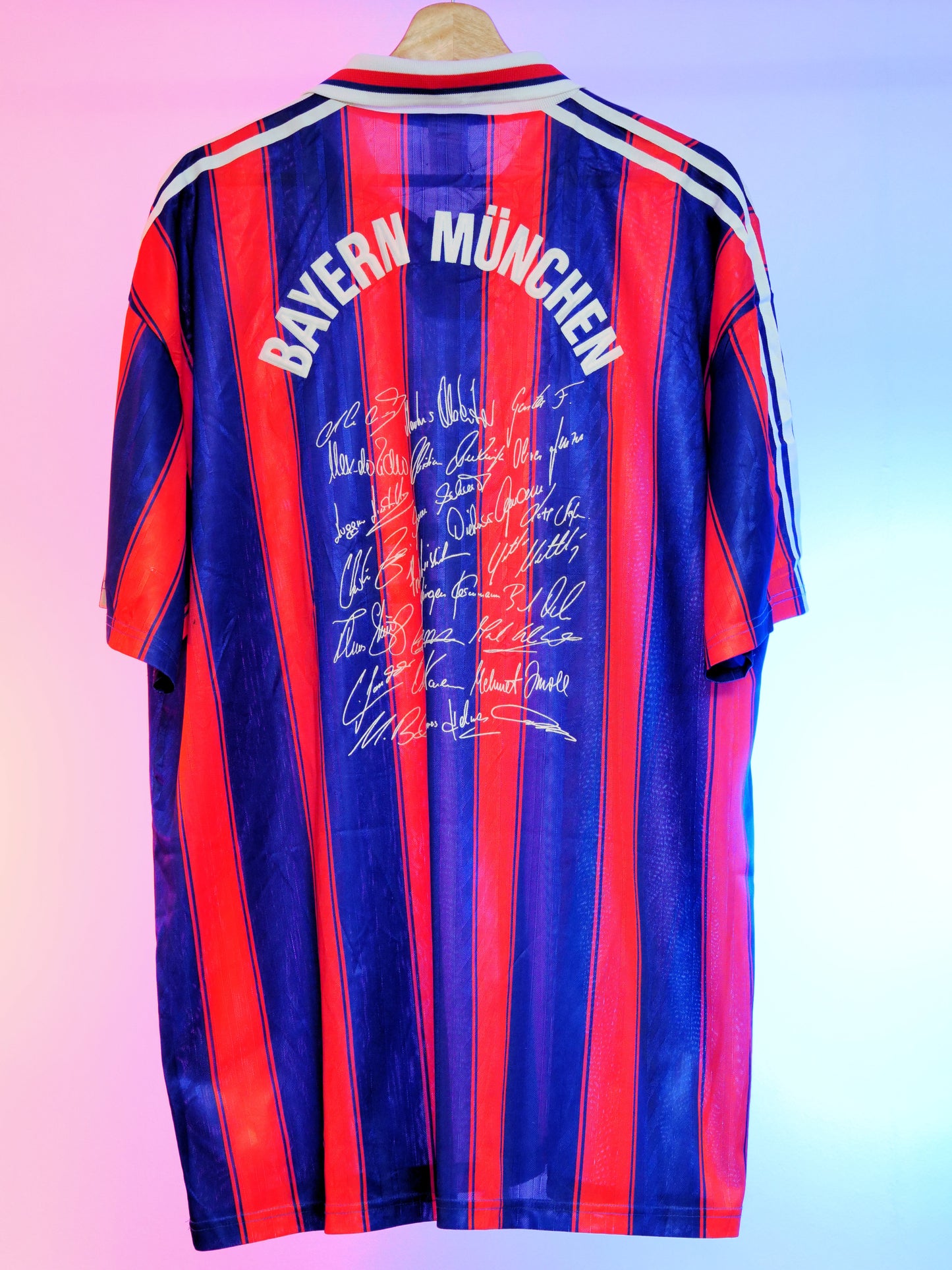 Bayern München 1995/1997 Special Shirt Signed (XXL)