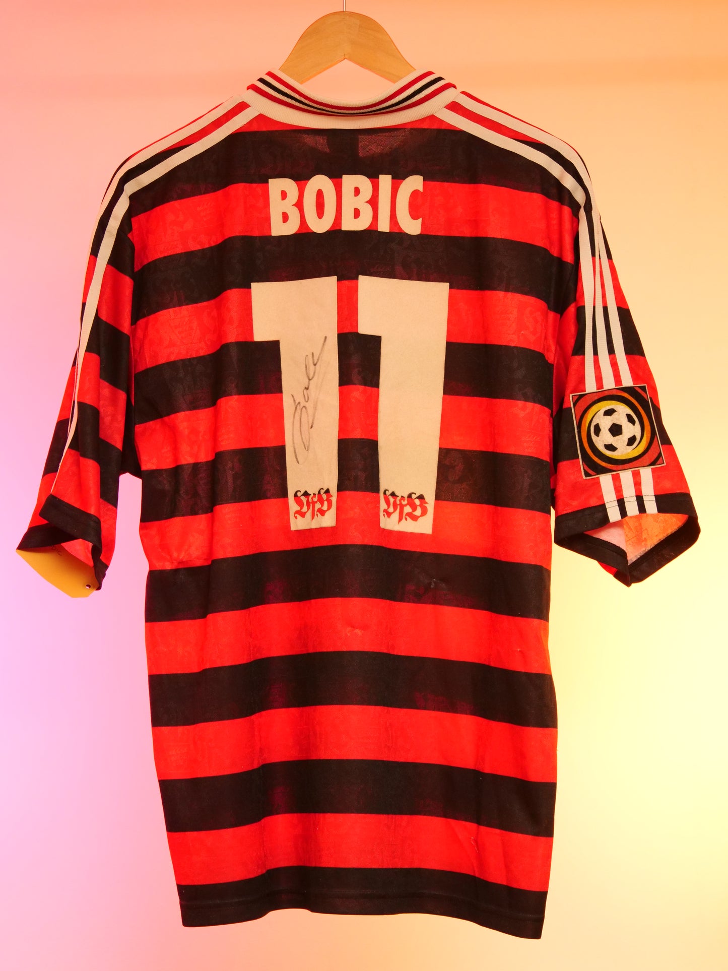 Stuttgart 1997/1998 Home Shirt (#11 Bobic) (Signed)