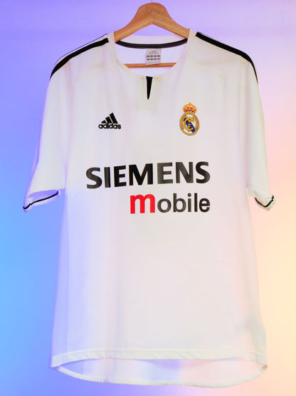 Real Madrid 2004/2005 Home Shirt (#3 R.Carlos) (M)