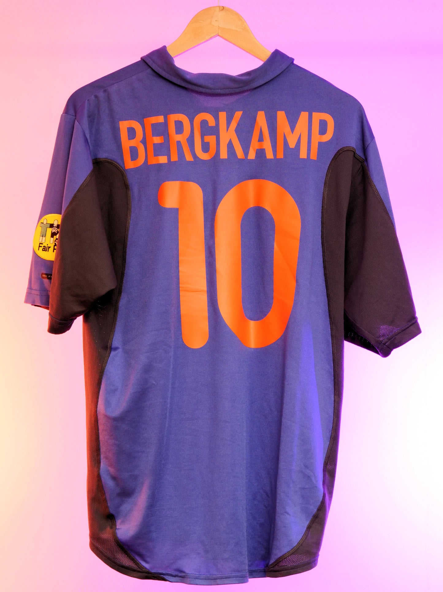 Netherlands 2000 Away (#10 Bergkamp) (L)