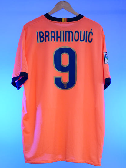 Barcelona 2009/2010 Away Shirt (#9 Ibrahimovic) (XXL)