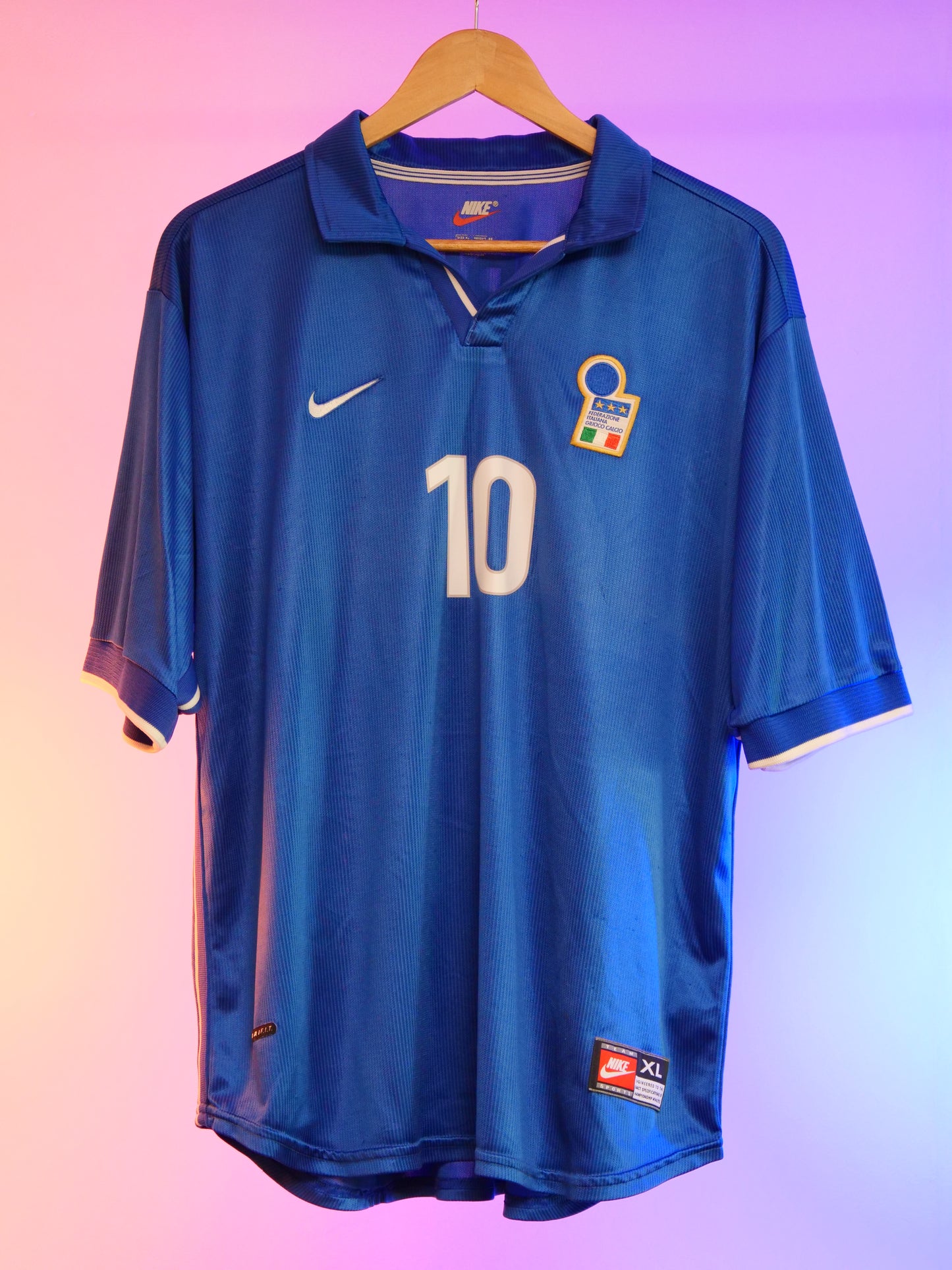 Italy 1998/1999 Home Shirt (#10 Del Piero) (XL)