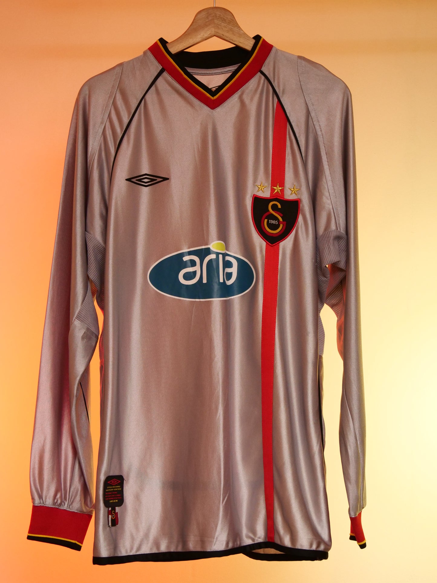 Galatasaray 2002/2004 Third Shirt Longsleeve (L)