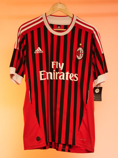 AC Milan 2011/2012 Home Shirt (#11 Ibrahimovic) (L)