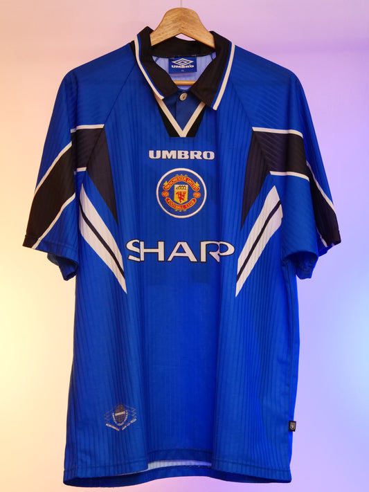 Manchester United 1996/1998 Away Shirt (#11 Giggs) (XL)